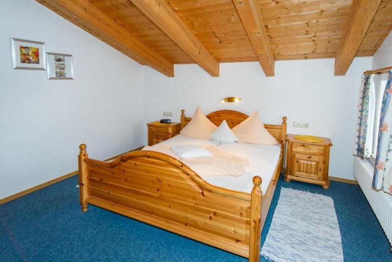 Cafe Chiemgau Und Gaestehaus Ruhpolding Εξωτερικό φωτογραφία