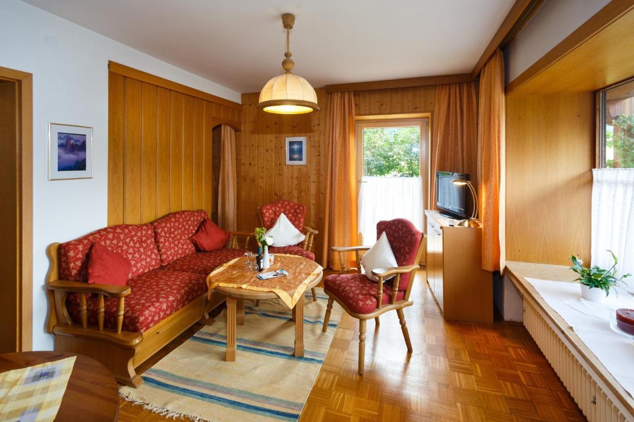 Cafe Chiemgau Und Gaestehaus Ruhpolding Εξωτερικό φωτογραφία