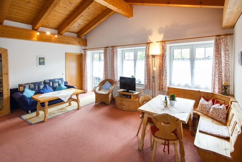 Cafe Chiemgau Und Gaestehaus Ruhpolding Εξωτερικό φωτογραφία