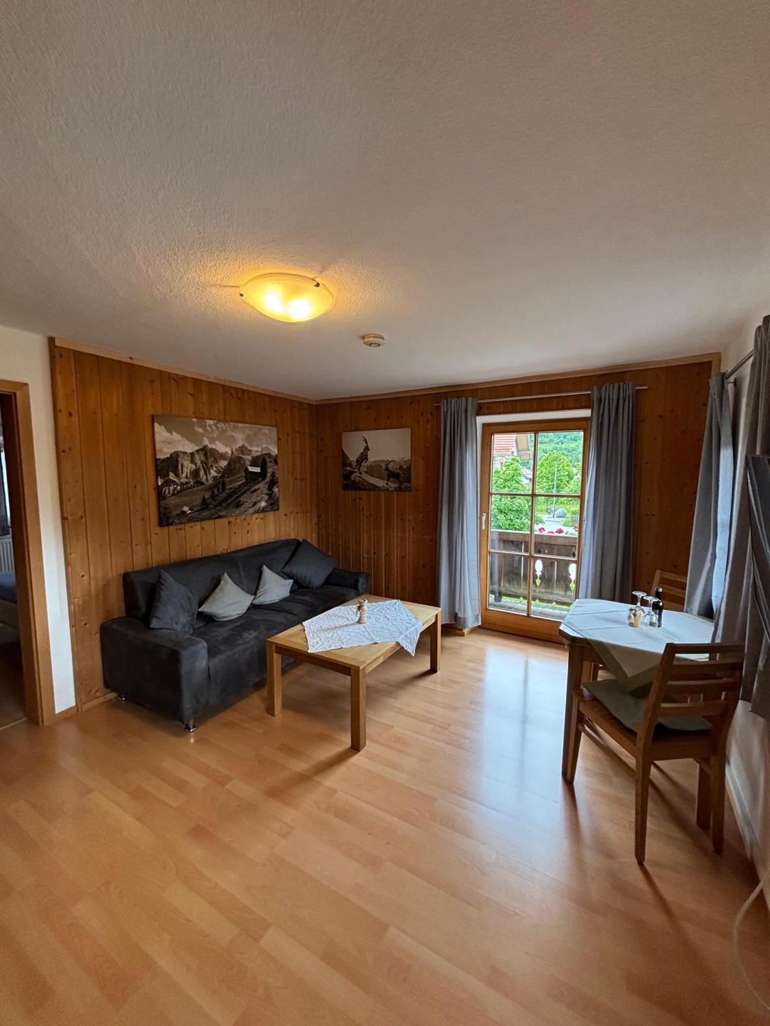 Cafe Chiemgau Und Gaestehaus Ruhpolding Εξωτερικό φωτογραφία