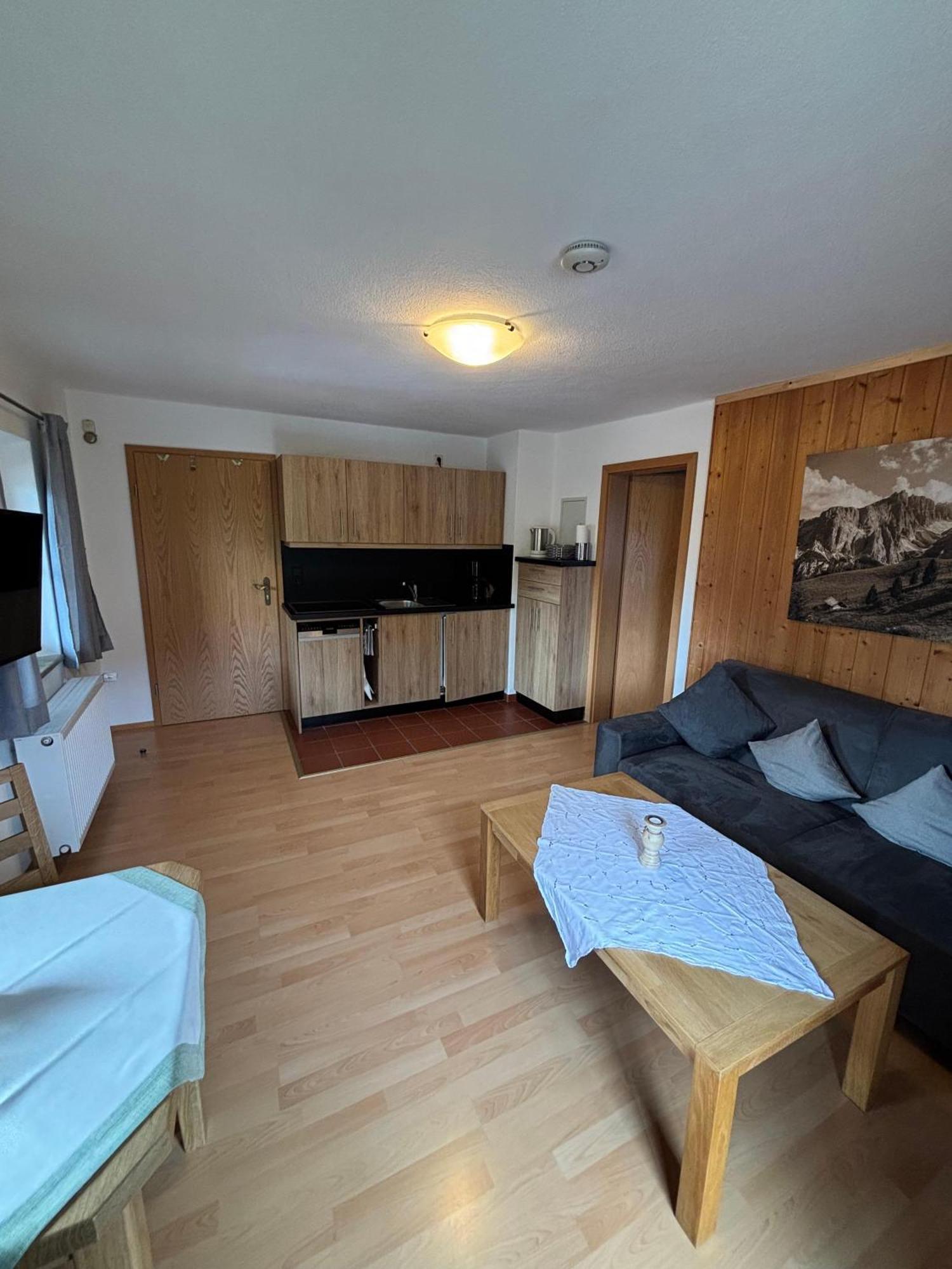 Cafe Chiemgau Und Gaestehaus Ruhpolding Εξωτερικό φωτογραφία